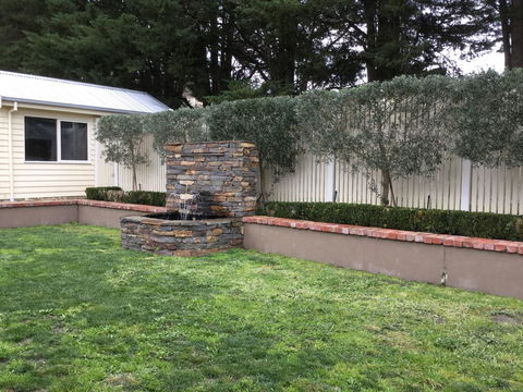 Lovely 5BR Full House In Glen Waverley, Walk To Train, Bus & Shops - E Caravan Parks 17