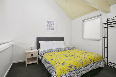 Terrace Lofts Apartments - E Caravan Parks 27