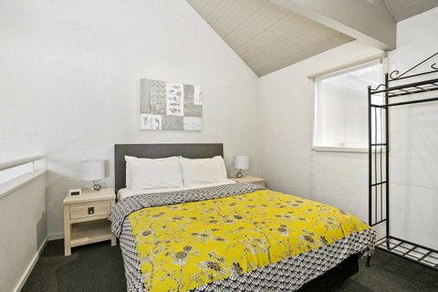Terrace Lofts Apartments - E Caravan Parks 1