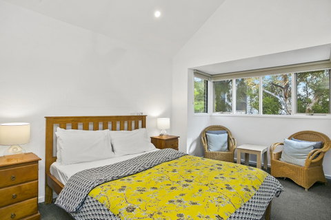 Terrace Lofts Apartments - E Caravan Parks 11