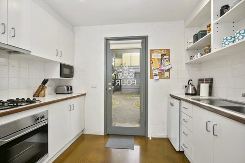 Terrace Lofts Apartments - E Caravan Parks 24