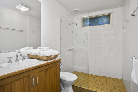 Terrace Lofts Apartments - E Caravan Parks 31