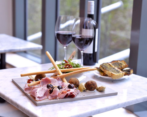 Novotel Melbourne On Collins - E Caravan Parks 29