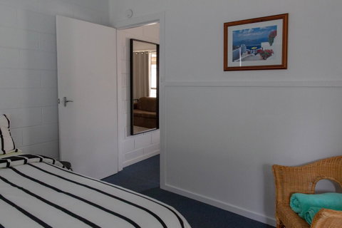 Prom Coast Apartments - E Caravan Parks 1