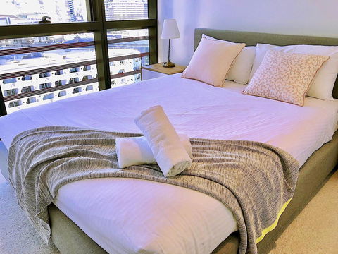 Pride Docklands Waterfront Apartment City View - E Caravan Parks 1