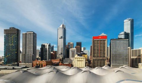 Travelodge Hotel Melbourne Docklands - E Caravan Parks 10