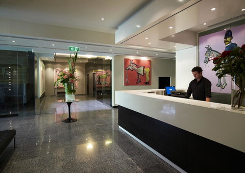 The Cullen Melbourne - Art Series - E Caravan Parks 44