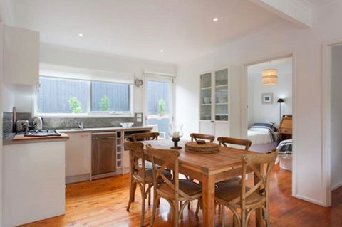 Capella Villa No. 4 - Stunning Luxury Decor Inside And Out - E Caravan Parks 6