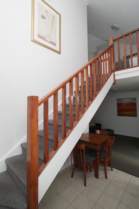 Quality Inn & Suites The Menzies - E Caravan Parks 22