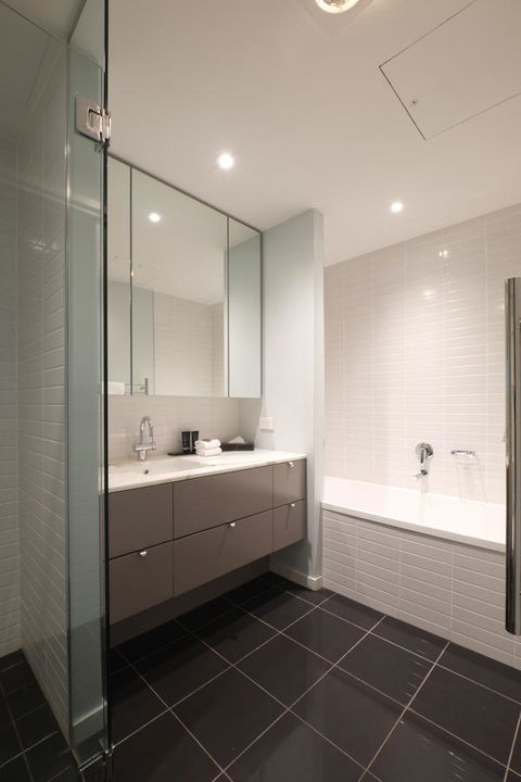 ACD Apartments - E Caravan Parks 15