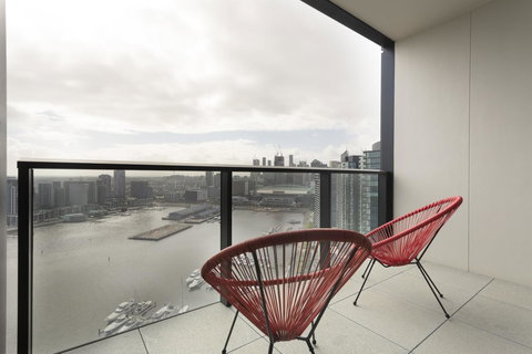 Melbourne Private Apartments - Collins Wharf Waterfront, Docklands - E Caravan Parks 30