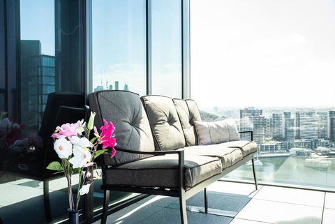 Melbourne Private Apartments - Collins Wharf Waterfront, Docklands - E Caravan Parks 4