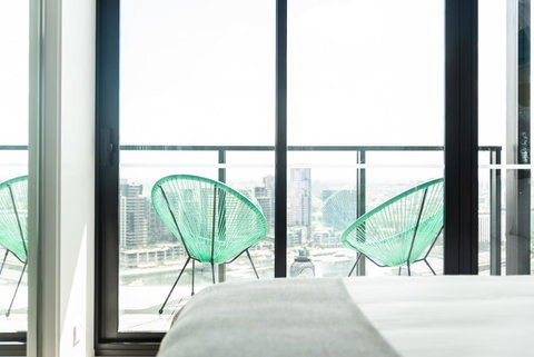 Melbourne Private Apartments - Collins Wharf Waterfront, Docklands - E Caravan Parks 20