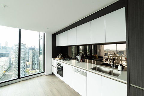 Melbourne Private Apartments - Collins Wharf Waterfront, Docklands - E Caravan Parks 41