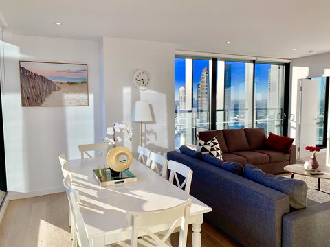 Melbourne Private Apartments - Collins Wharf Waterfront, Docklands - E Caravan Parks 15