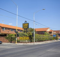St Georges Motor Inn - E Caravan Parks