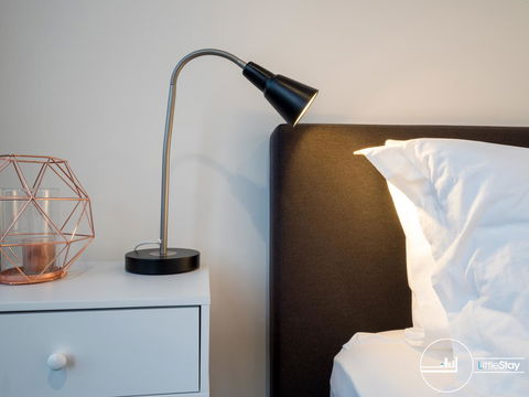 LittleStay Alessi - 2 Bedroom Aptm - E Caravan Parks 8