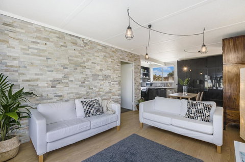 Portland Bay Apartments - E Caravan Parks 23