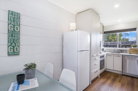 Portland Bay Apartments - E Caravan Parks 15