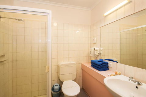 Torquay Tropicana Motel - E Caravan Parks 9