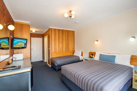 Torquay Tropicana Motel - E Caravan Parks 29