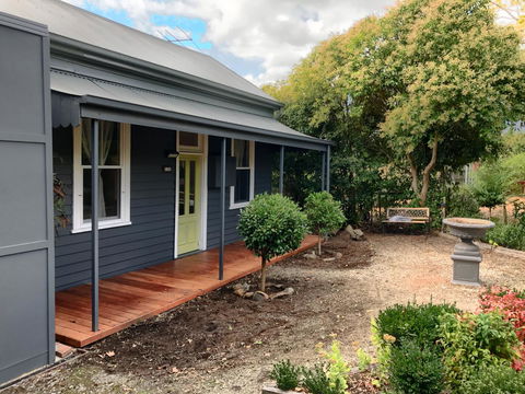 Cinta Cottage - E Caravan Parks 17