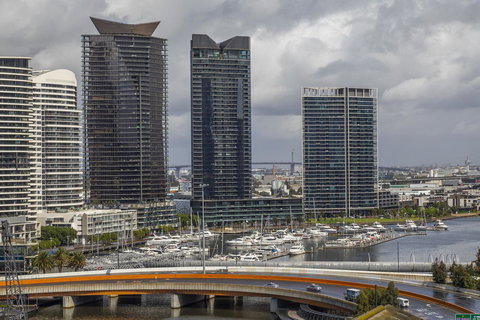 Signature Waterfront Apartments - E Caravan Parks 34