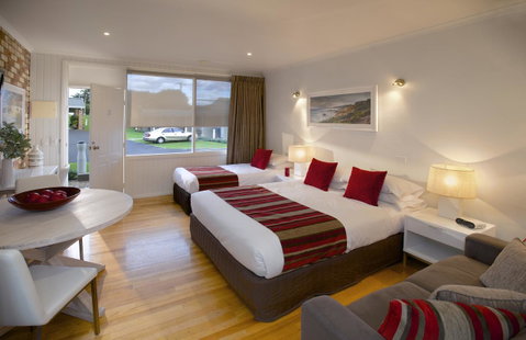 Sorrento Beach Motel - E Caravan Parks 17