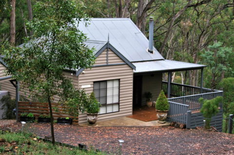 Tangenong Cottages - E Caravan Parks 0