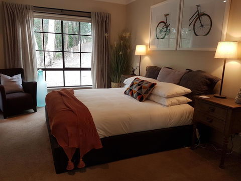 Tangenong Cottages - E Caravan Parks 3