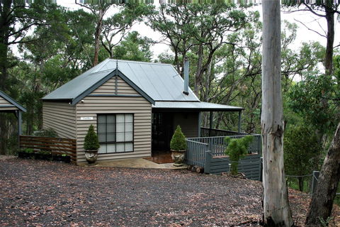 Tangenong Cottages - E Caravan Parks 15