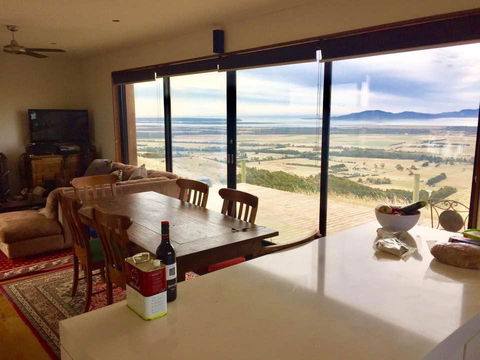 One Tree Hill Wilson Prom And Ocean Views - E Caravan Parks 3