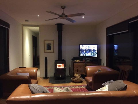 One Tree Hill Wilson Prom And Ocean Views - E Caravan Parks 13