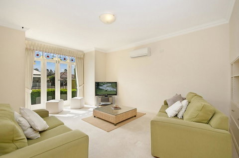Sea Shells On Banyan Apartment - E Caravan Parks 1