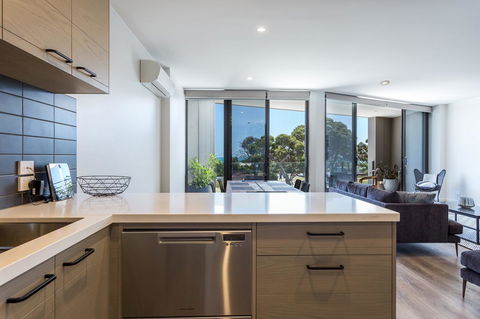 Blairgowrie Apartment 1 - On The Beach - E Caravan Parks 1