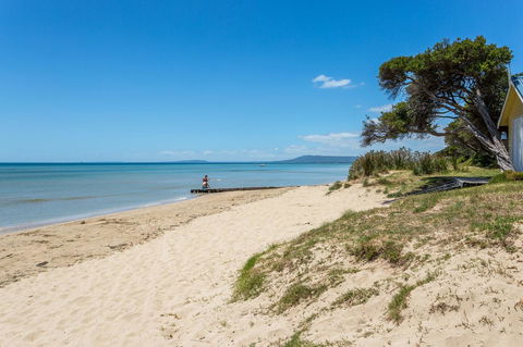 Blairgowrie Apartment 1 - On The Beach - E Caravan Parks 19