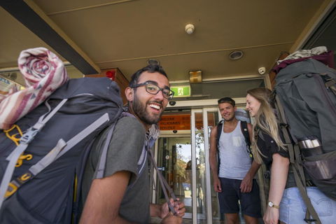 Melbourne Metro YHA - E Caravan Parks 31