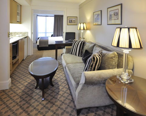 Stamford Plaza Melbourne - E Caravan Parks 7