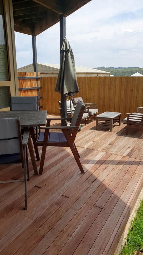 Number 9 Leisure Stay - E Caravan Parks 8
