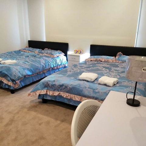 Melbourne Guest House - E Caravan Parks 34