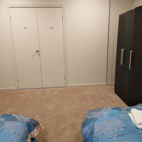 Melbourne Guest House - E Caravan Parks 28