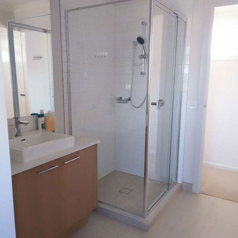 Melbourne Guest House - E Caravan Parks 20
