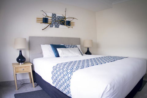 16 King Street - E Caravan Parks 9
