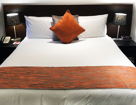 Hotel Grand Chancellor Melbourne - E Caravan Parks 8