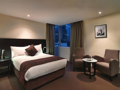 Hotel Grand Chancellor Melbourne - E Caravan Parks 14