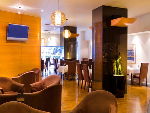 Hotel Grand Chancellor Melbourne - E Caravan Parks 36