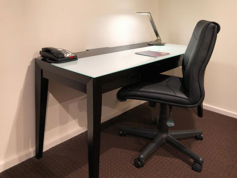 Hotel Grand Chancellor Melbourne - E Caravan Parks 19