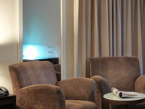 Hotel Grand Chancellor Melbourne - E Caravan Parks 18