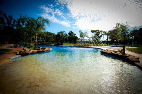 Tasman Holiday Parks - Merool On The Murray - E Caravan Parks 27