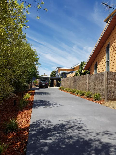 Zeally Bay Stay Deep Ocean - E Caravan Parks 10